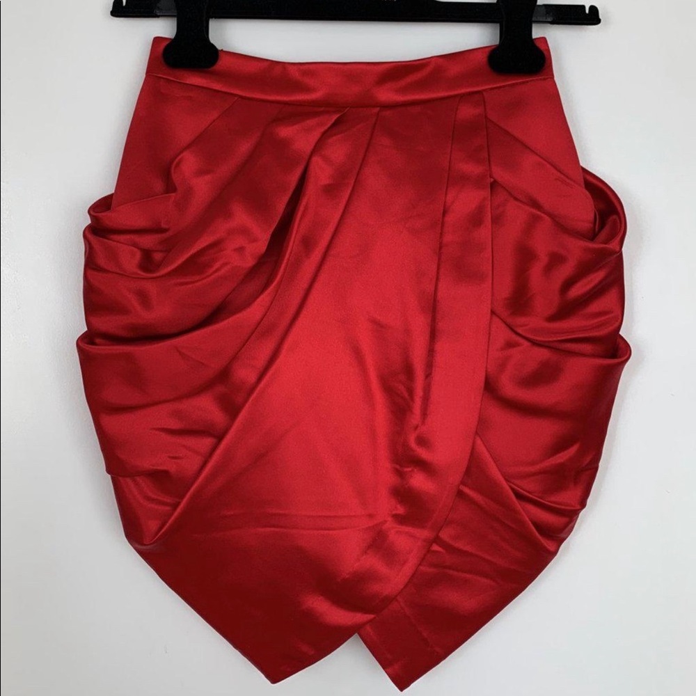 BNWT Balmain x H&M 100% Silk Satin Red Tulip Skirt